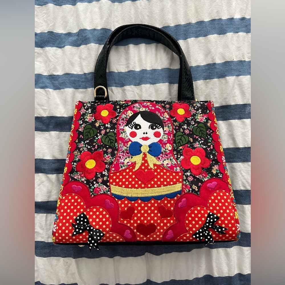 Irregular choice bag